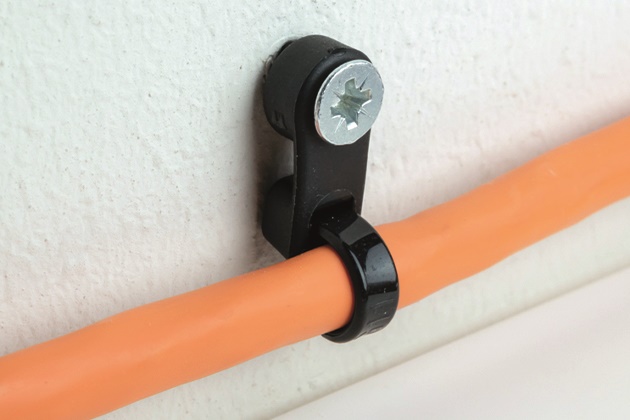 How do you use screw mount cable ties?